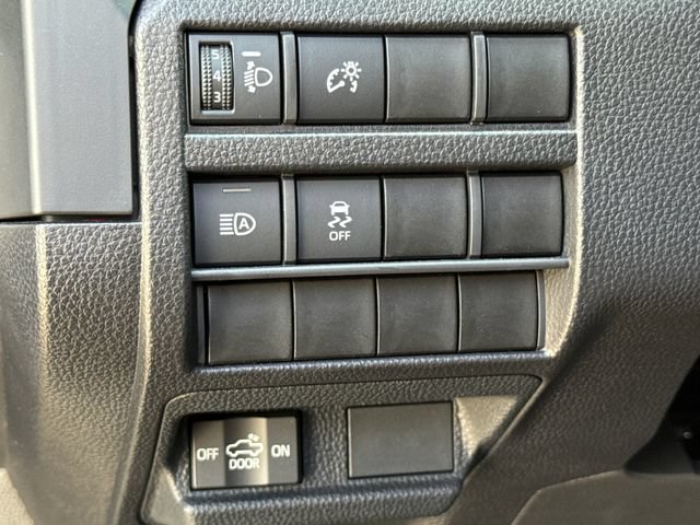 Used 2025 Toyota Tacoma SR RWD image 21