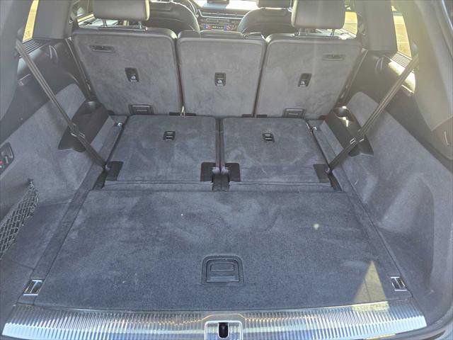 Used 2017 Audi Q7 3.0T Premium Plus image 16