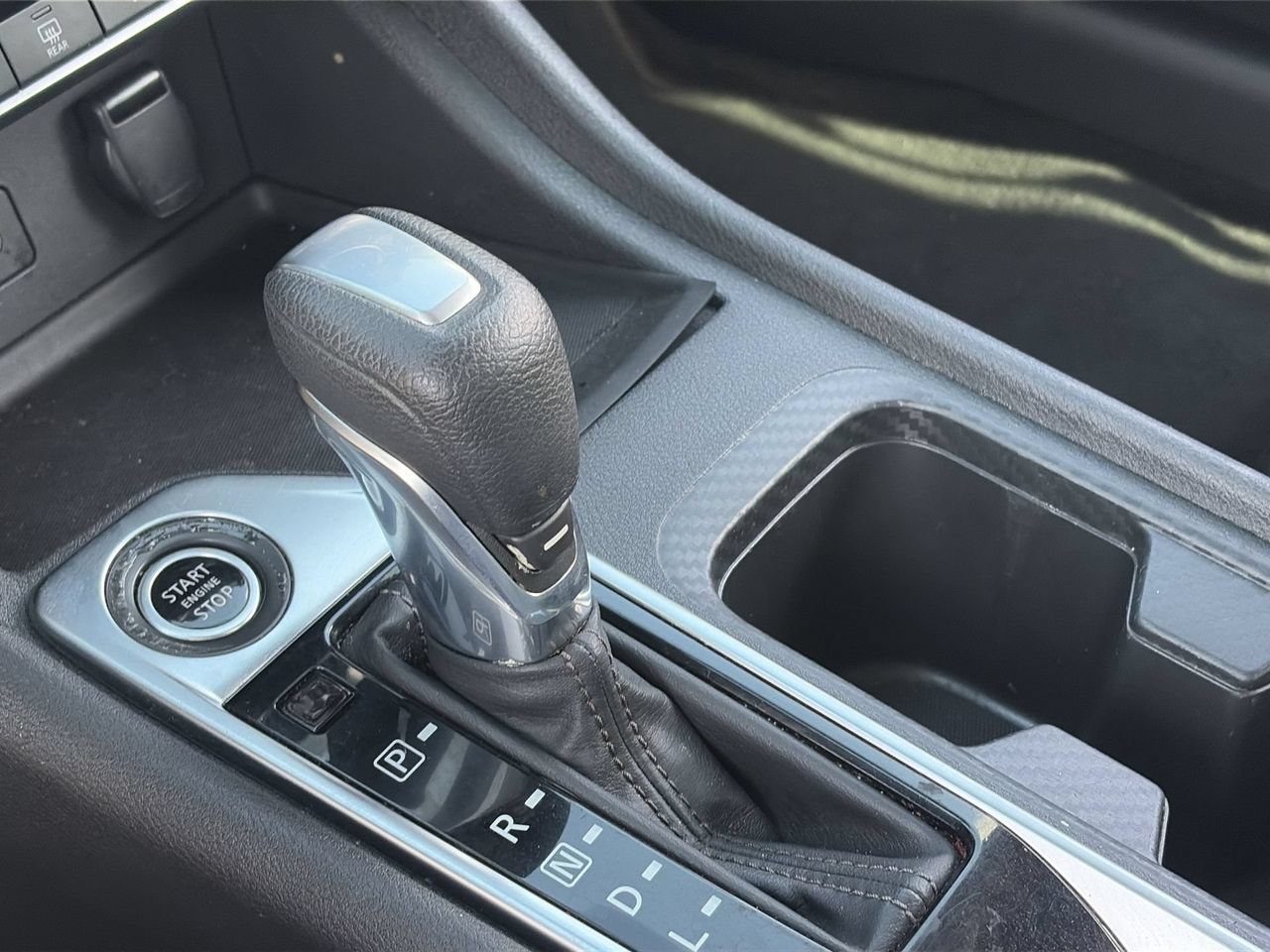 Used 2020 Nissan Sentra SV FWD image 27