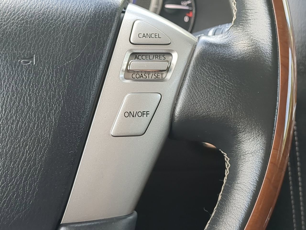 Used 2018 INFINITI QX80 2WD image 25