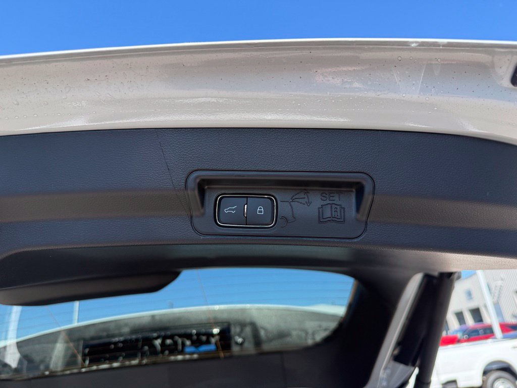 New 2026 Ford Explorer Platinum RWD image 36