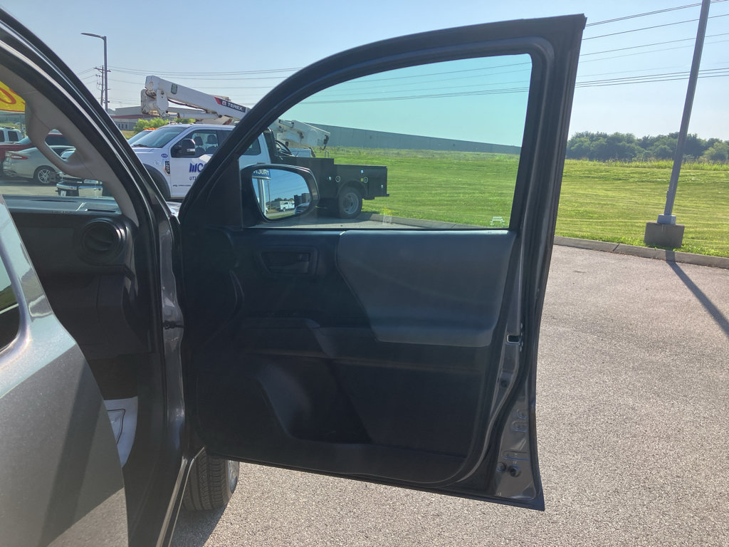 Used 2019 Toyota Tacoma SR w/ SX Package RWD image 19