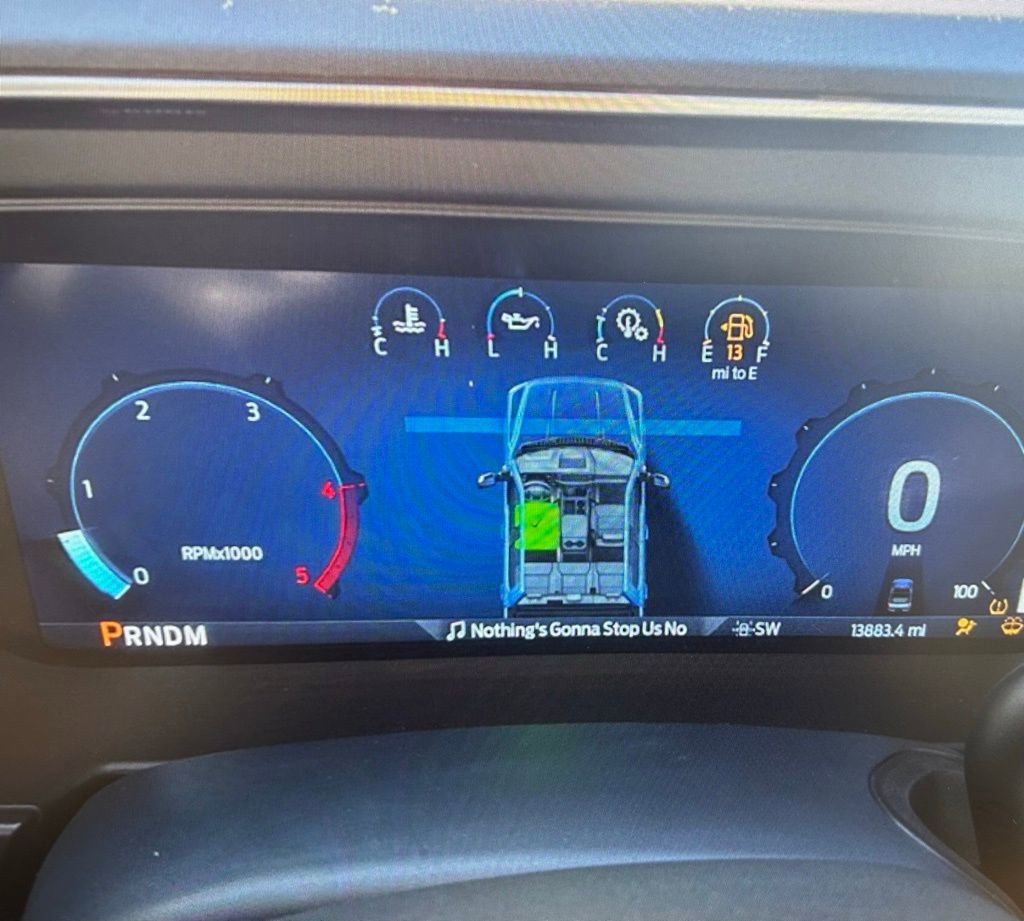 Used 2024 Ford F250 Platinum image 11