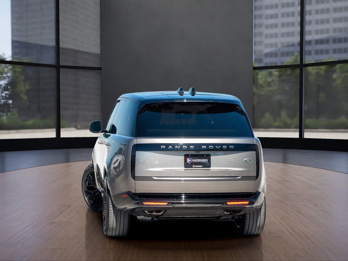 Used 2023 Land Rover Range Rover SE image 3