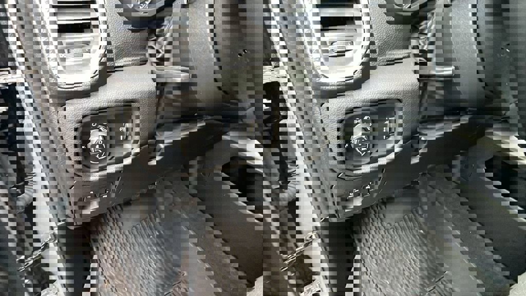 Used 2024 RAM 1500 Big Horn image 22