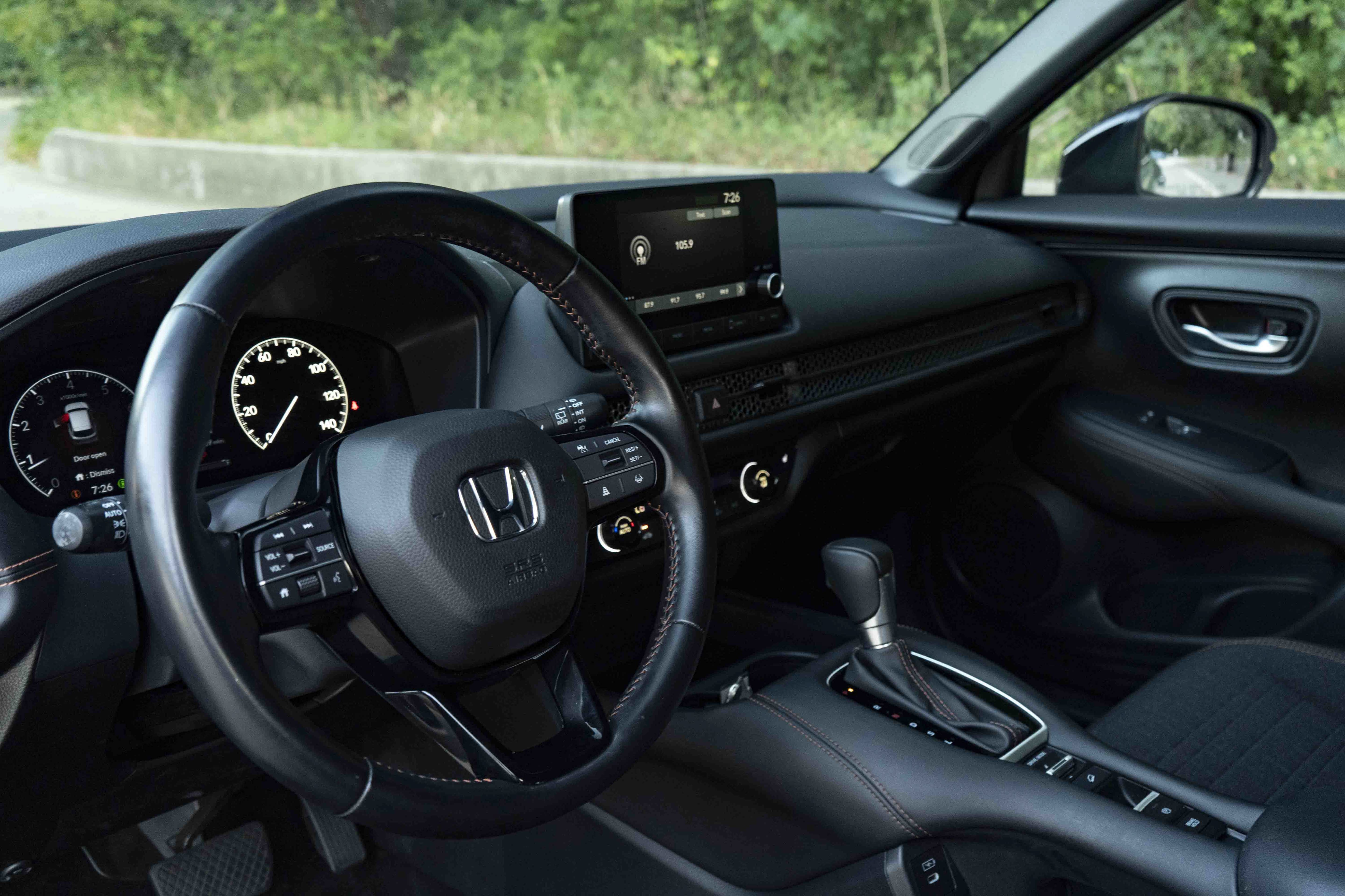 Certified 2025 Honda HR-V Sport image 16