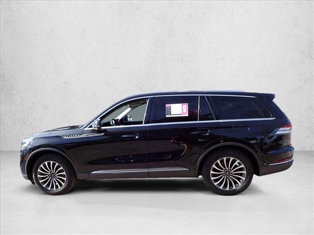 Used 2023 Lincoln Aviator Reserve image 2