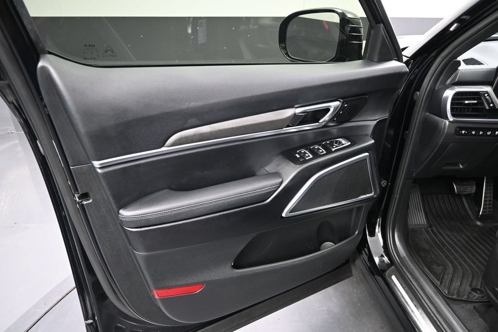 Used 2023 Kia Telluride SX Prestige X-Line AWD/4WD image 13