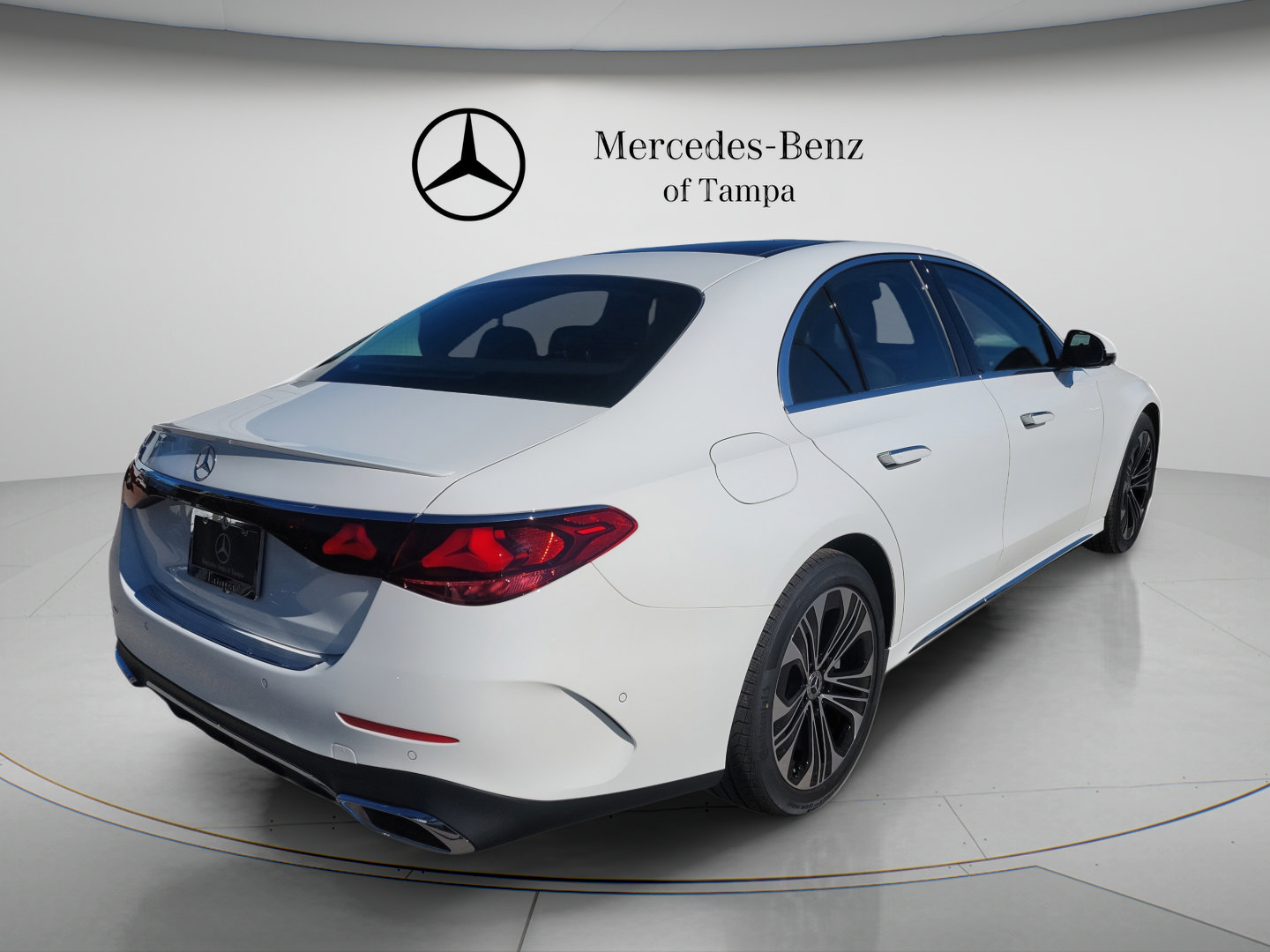 Certified 2026 Mercedes-Benz E 350 Sedan image 4