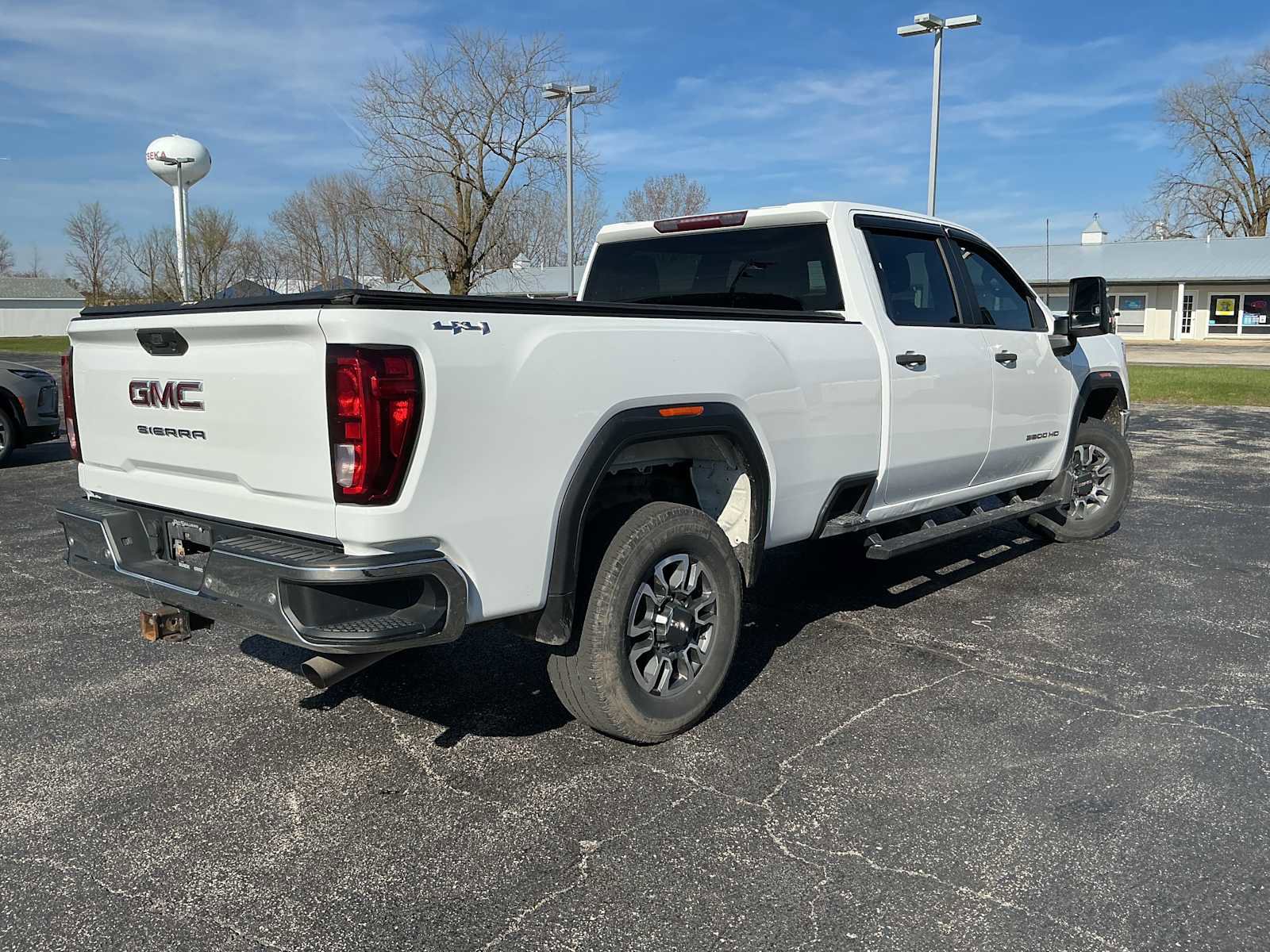 Used 2020 GMC Sierra 2500 4x4 Crew Cab w/ Gooseneck/5TH Wheel Package image 4