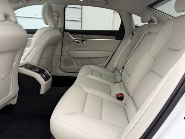 Certified 2023 Volvo S90 B6 Plus w/ Protection Package Premier image 24