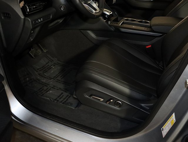 Used 2026 Acura MDX SH-AWD image 26