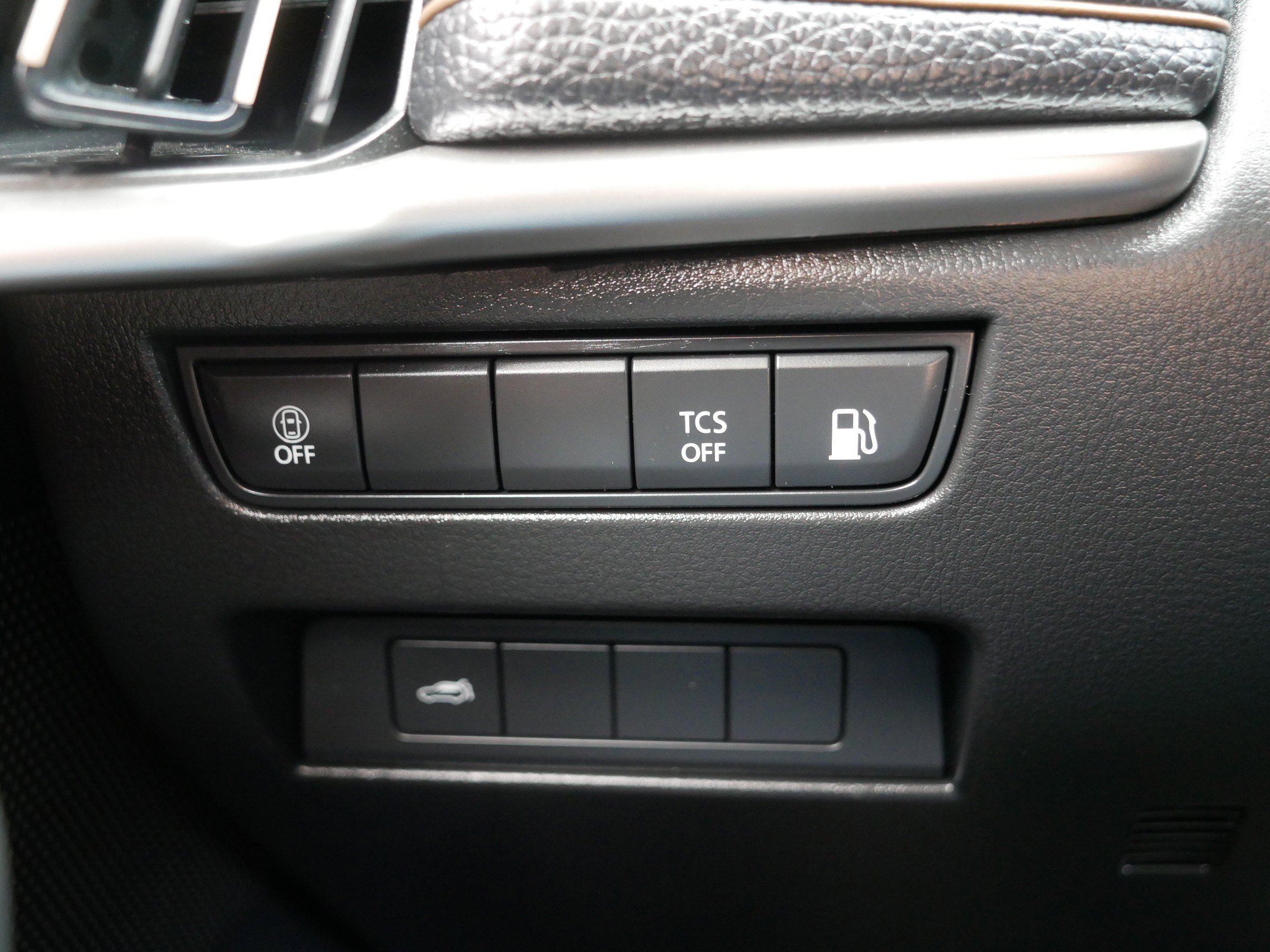 Used 2024 MAZDA CX-90 Plug-In Hybrid w/ Preferred AWD/4WD image 26