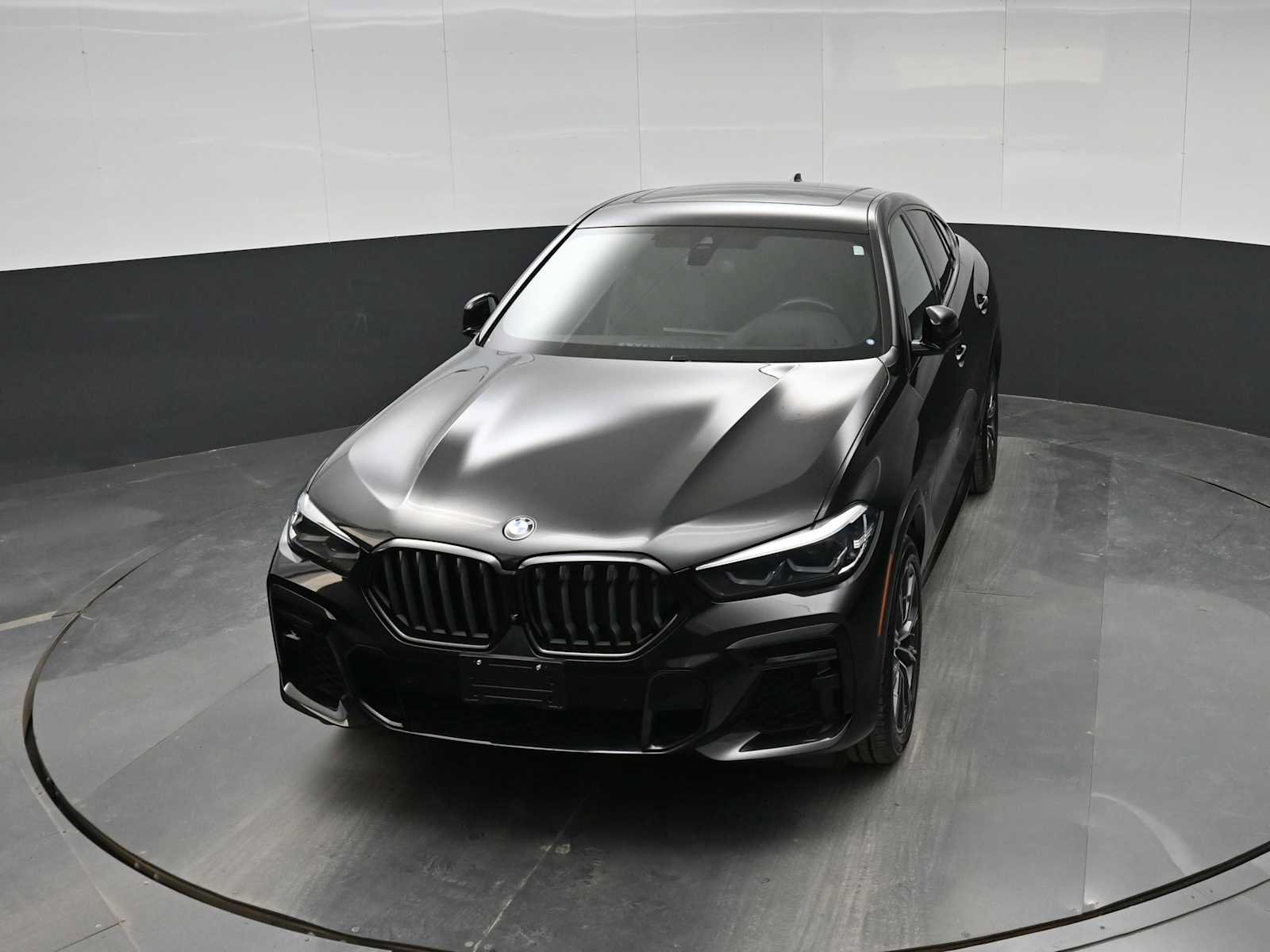 Used 2023 BMW X6 xDrive40i w/ M Sport Package AWD/4WD image 28