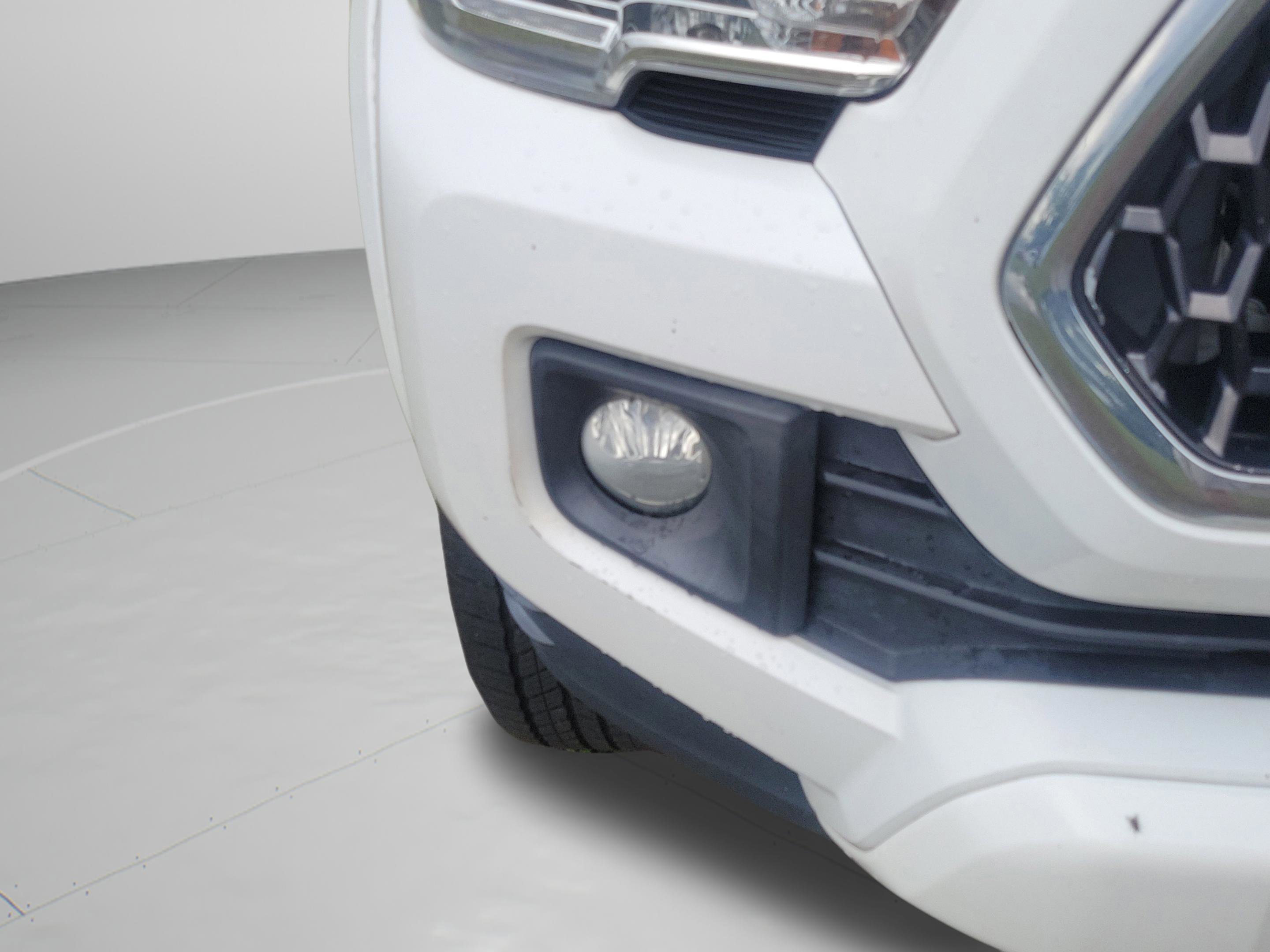 Used 2018 Toyota Tacoma TRD Sport RWD image 13