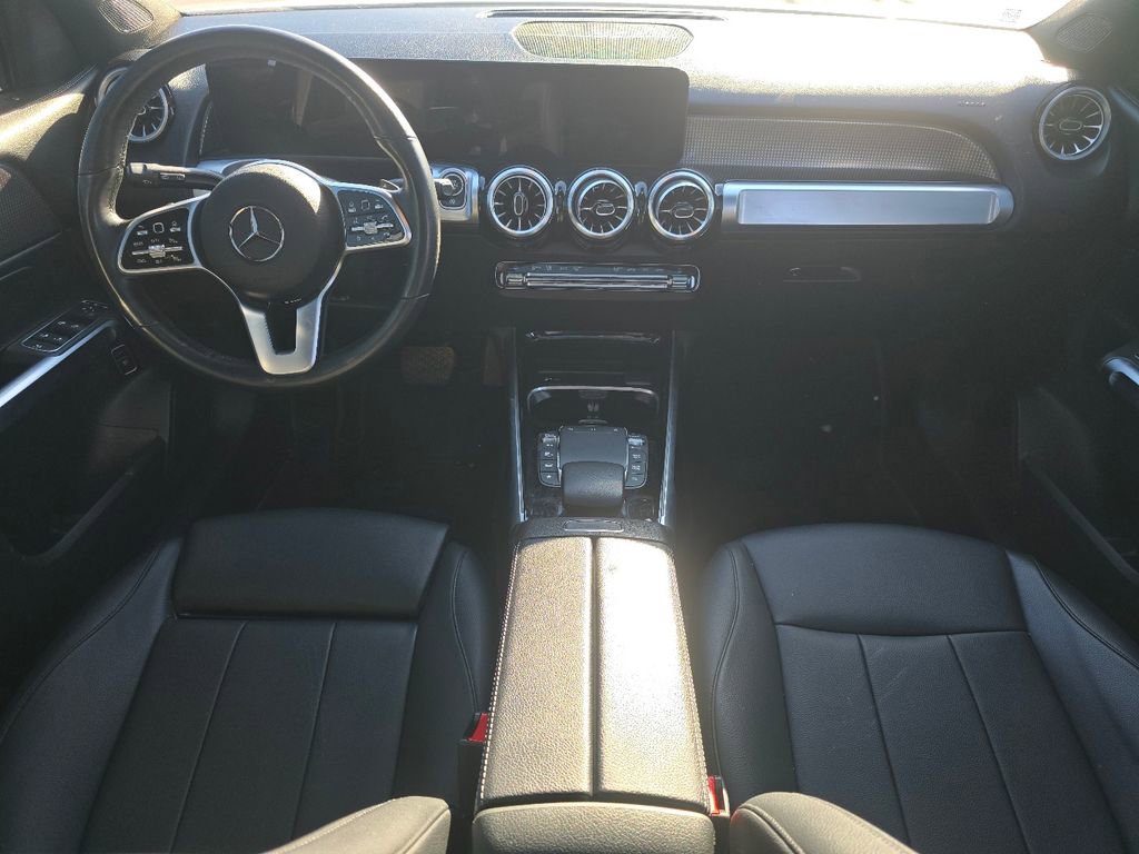Certified 2022 Mercedes-Benz GLB 250 4MATIC image 23