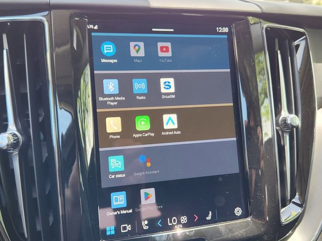 New 2025 Volvo XC60 B5 Core w/ Climate Package image 25