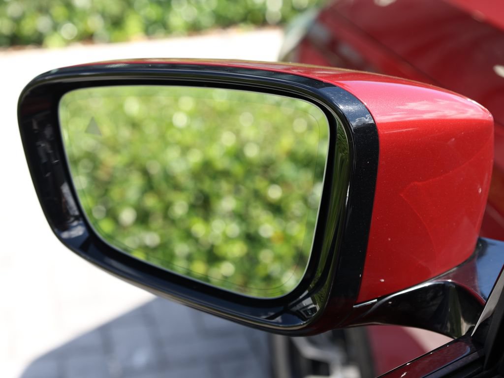 Used 2025 BMW 230i Coupe RWD image 9