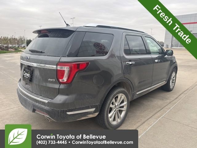 Used 2018 Ford Explorer Limited w/ Equipment Group 301A image 5