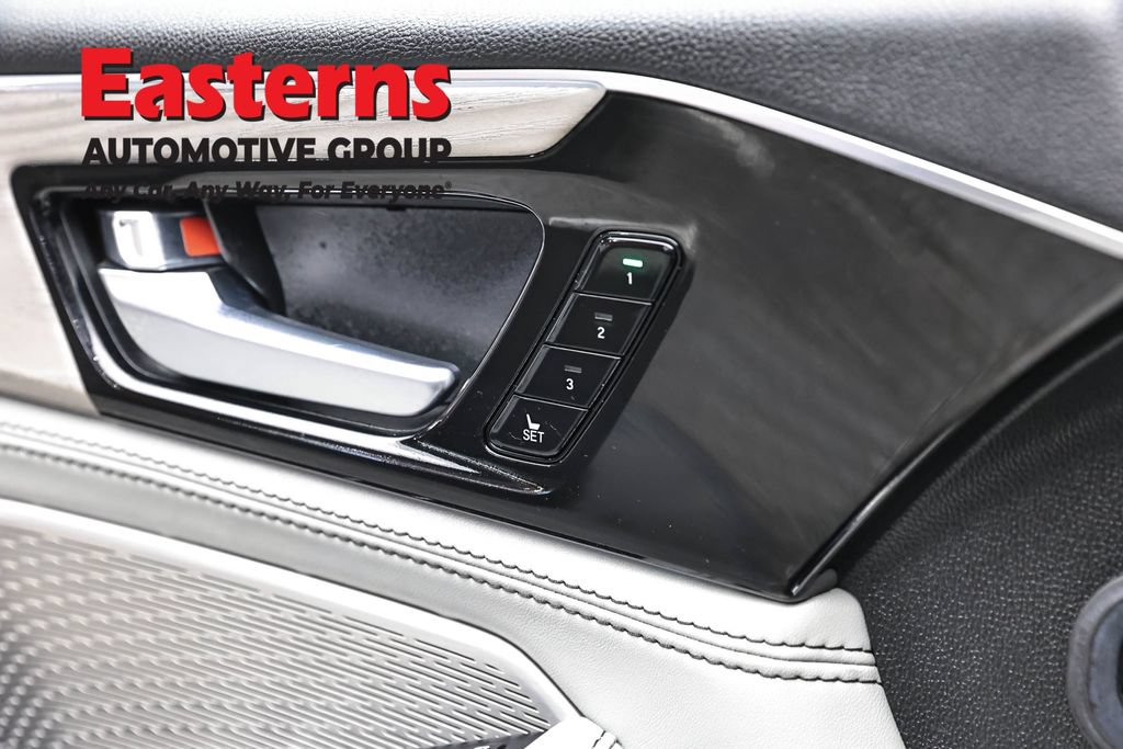 Used 2022 Acura MDX SH-AWD w/ Advance Package image 22