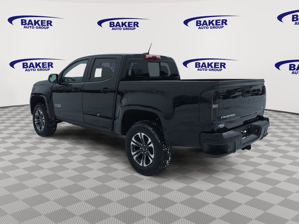 Used 2022 Chevrolet Colorado Z71 w/ Z71 Midnight Edition image 7