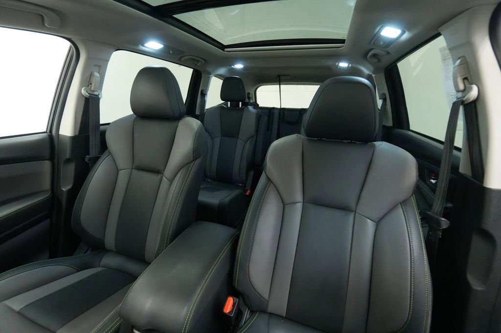 Used 2024 Subaru Ascent Onyx Edition image 14