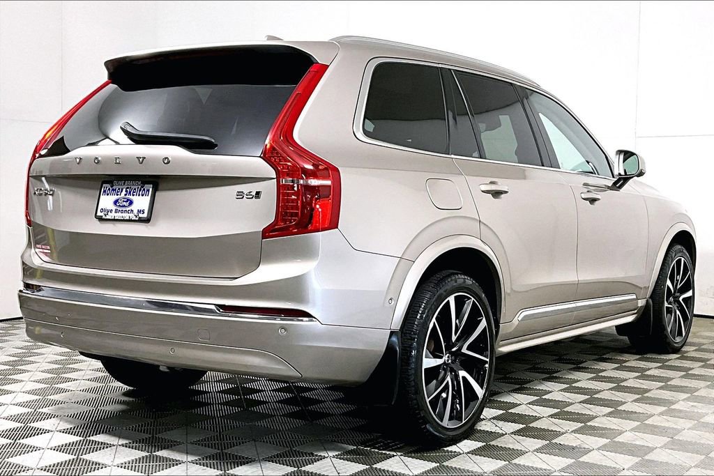 Used 2024 Volvo XC90 B6 Plus w/ Protection Package image 12