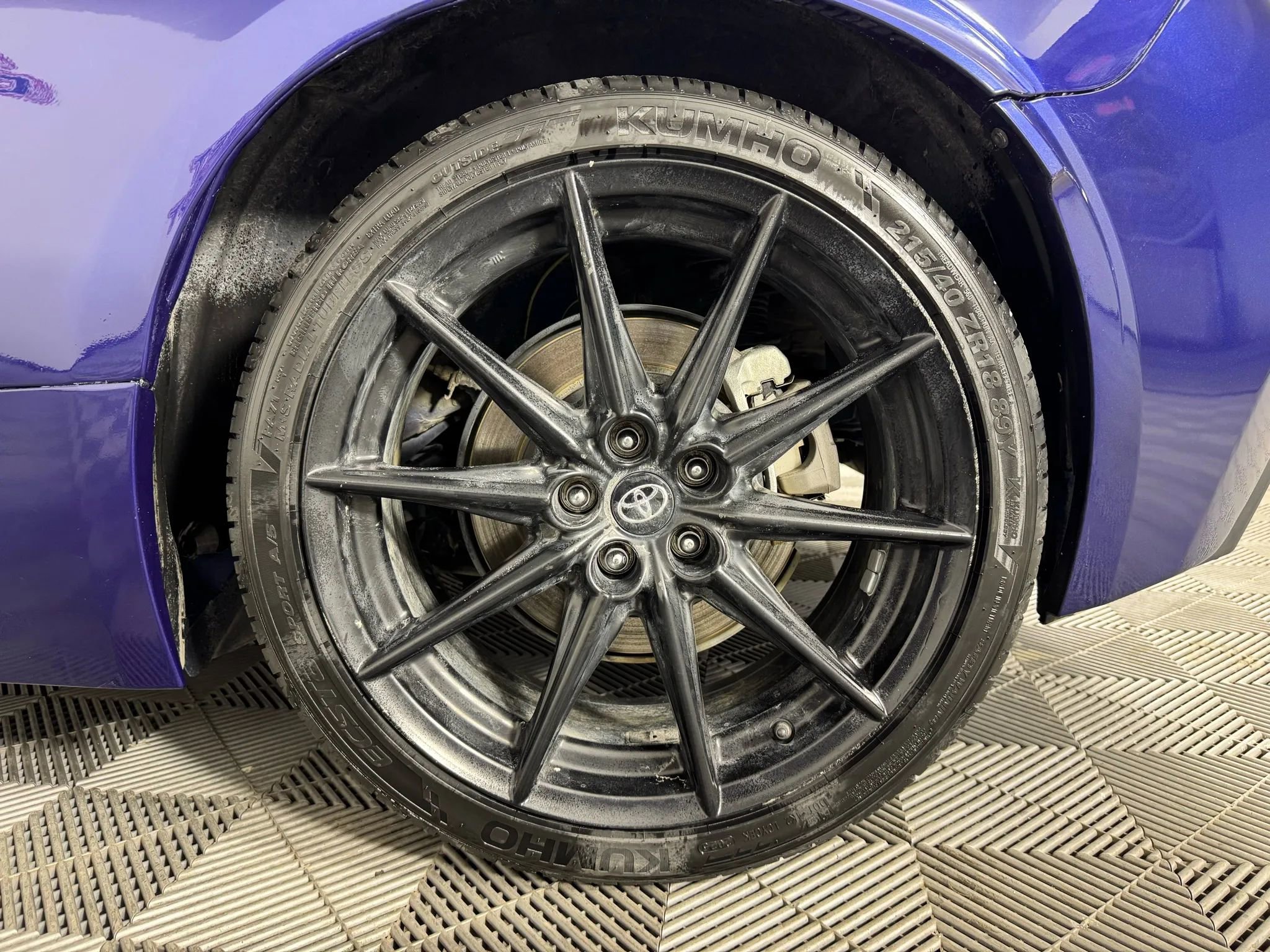 Used 2024 Toyota GR86 Premium RWD image 37