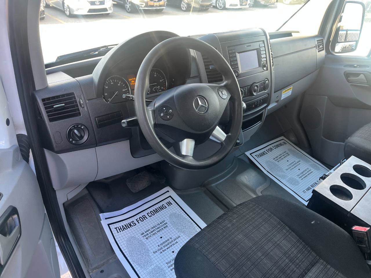 Used 2015 Mercedes-Benz Sprinter 2500 image 14
