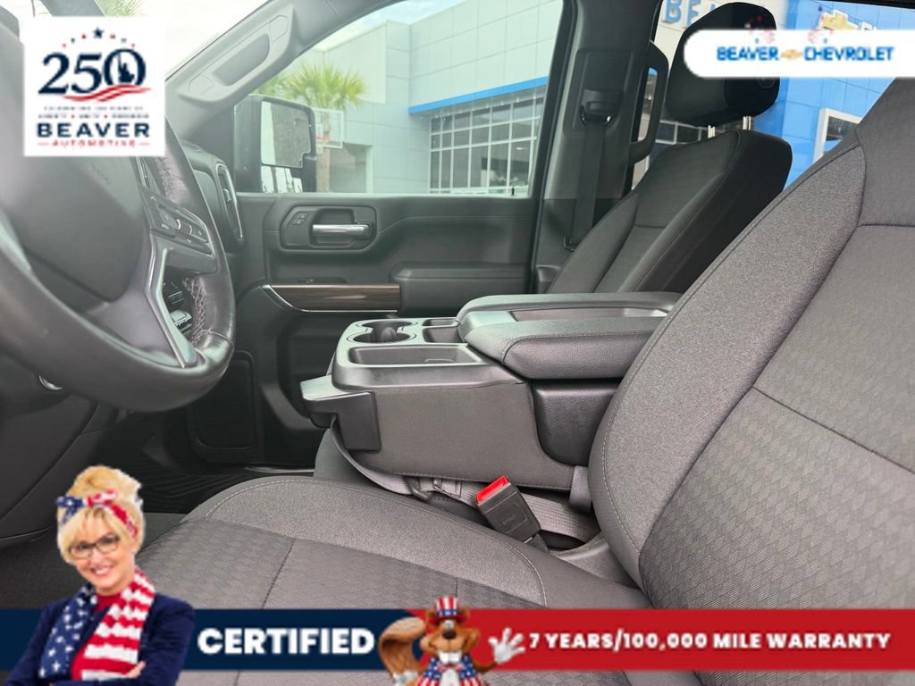 Used 2023 Chevrolet Silverado 2500 LT w/ Midnight Edition AWD/4WD image 8