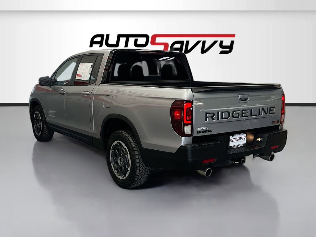 Used 2025 Honda Ridgeline TrailSport image 5