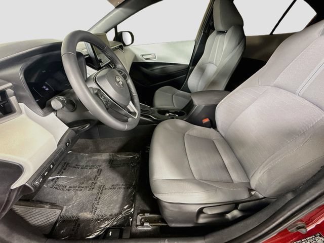 Certified 2026 Toyota Corolla SE w/ Carpet Mat Package (TMS) FWD image 21