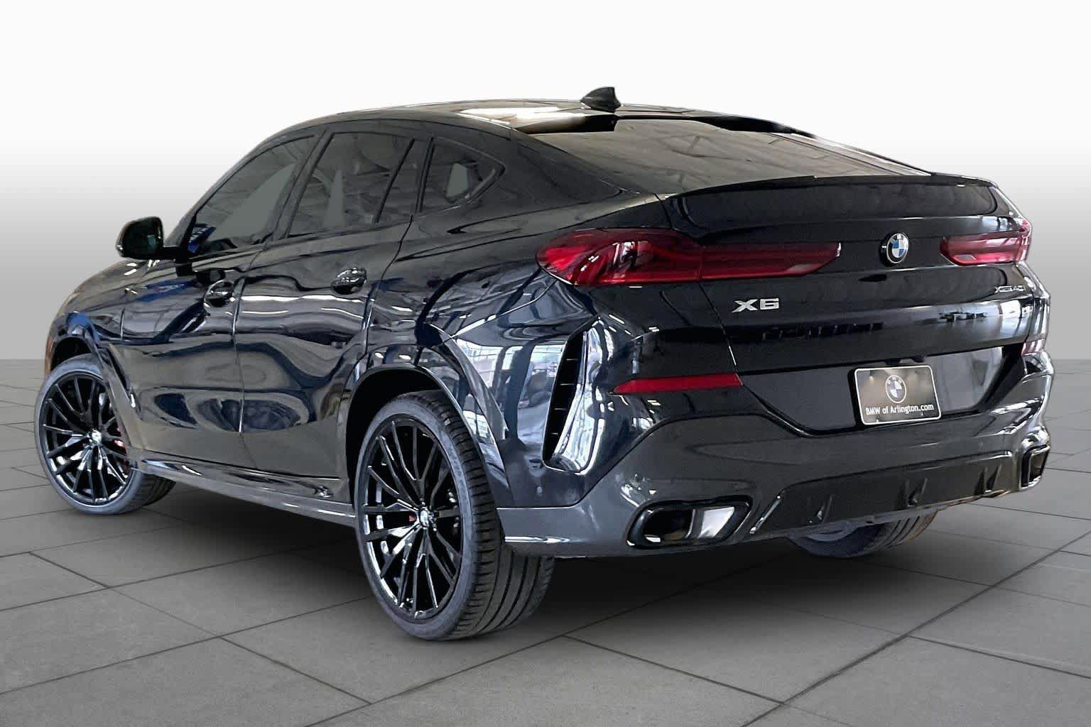 Used 2023 BMW X6 xDrive40i w/ M Sport Package AWD/4WD image 11