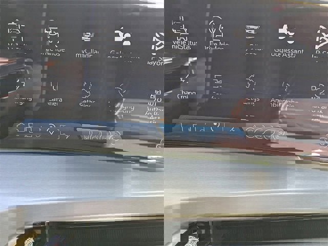 New 2026 Cadillac Vistiq Sport w/ LPO, Floor Liner Package image 19