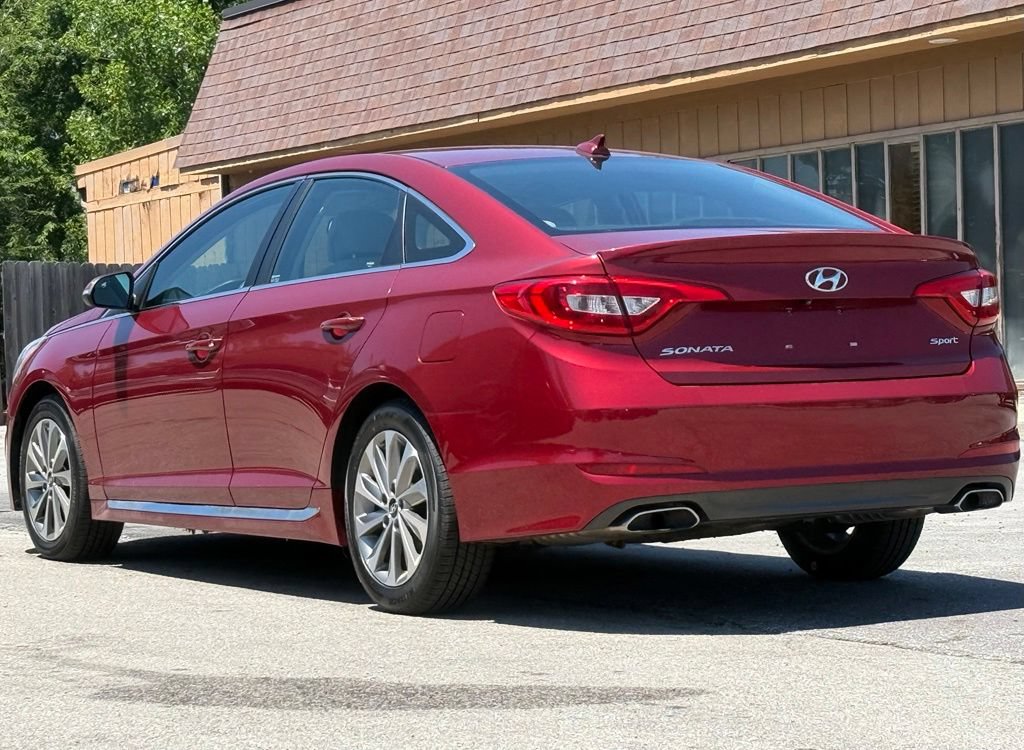 Used 2015 Hyundai Sonata Sport FWD image 3