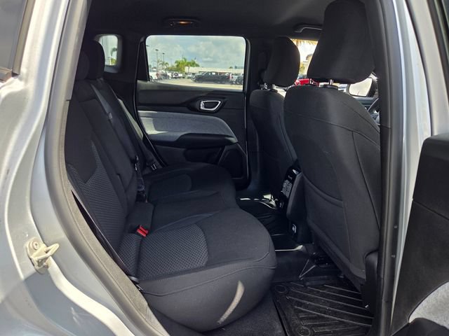 Used 2024 Jeep Compass Sport AWD/4WD image 14