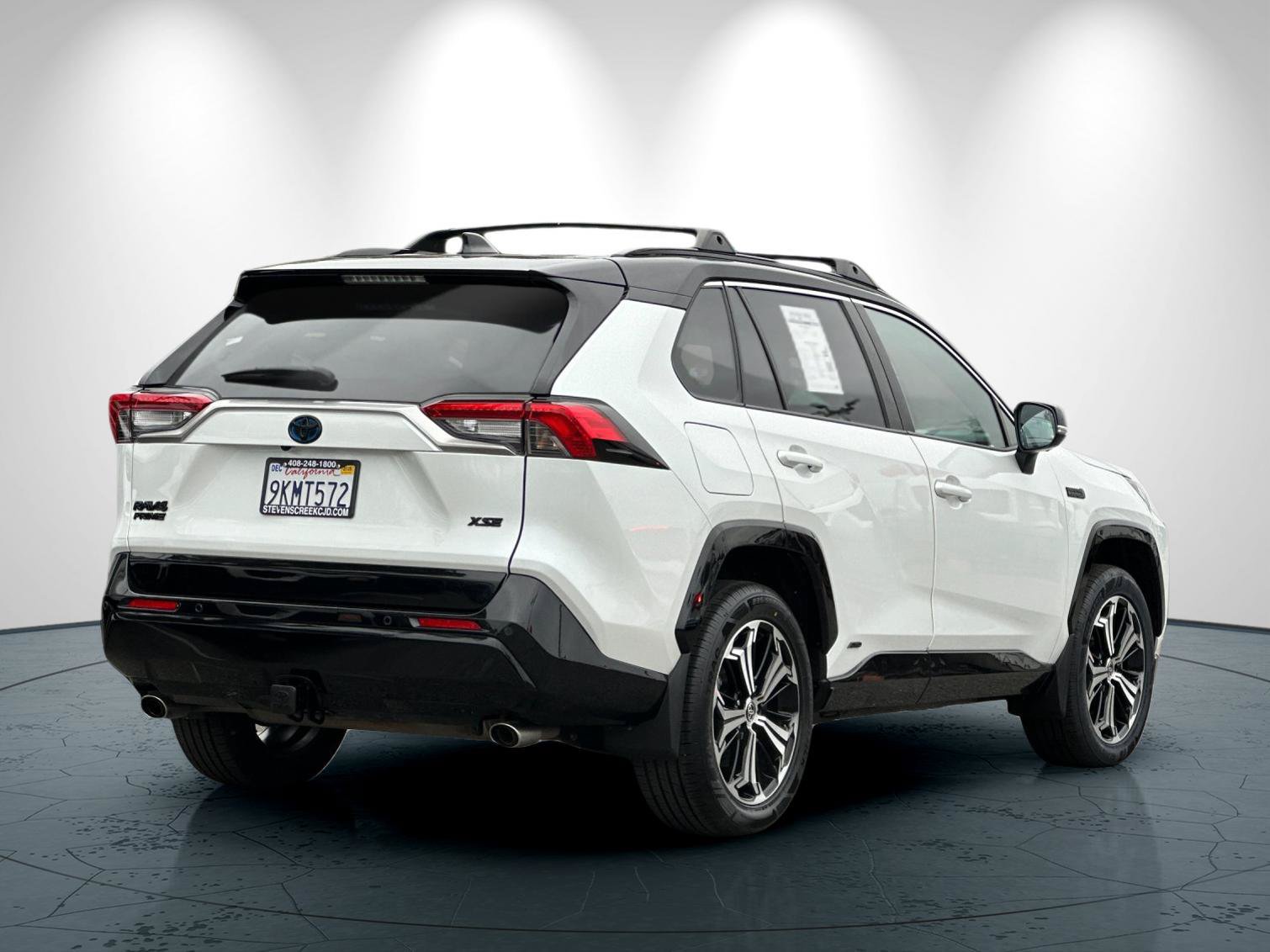 Used 2024 Toyota RAV4 XSE w/ Premium Package AWD/4WD image 4