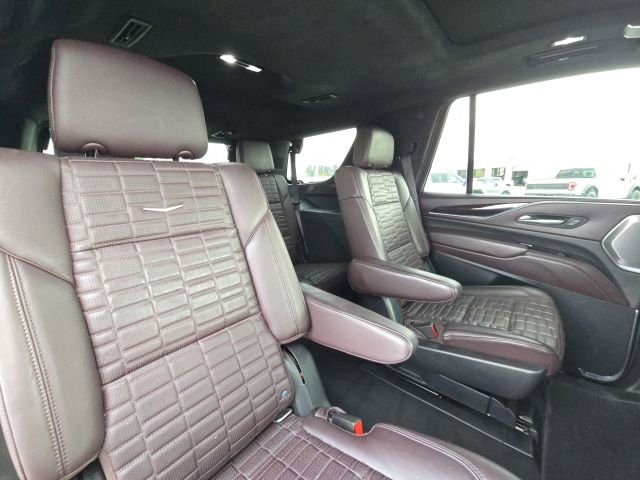 Used 2021 Cadillac Escalade Sport Platinum image 15