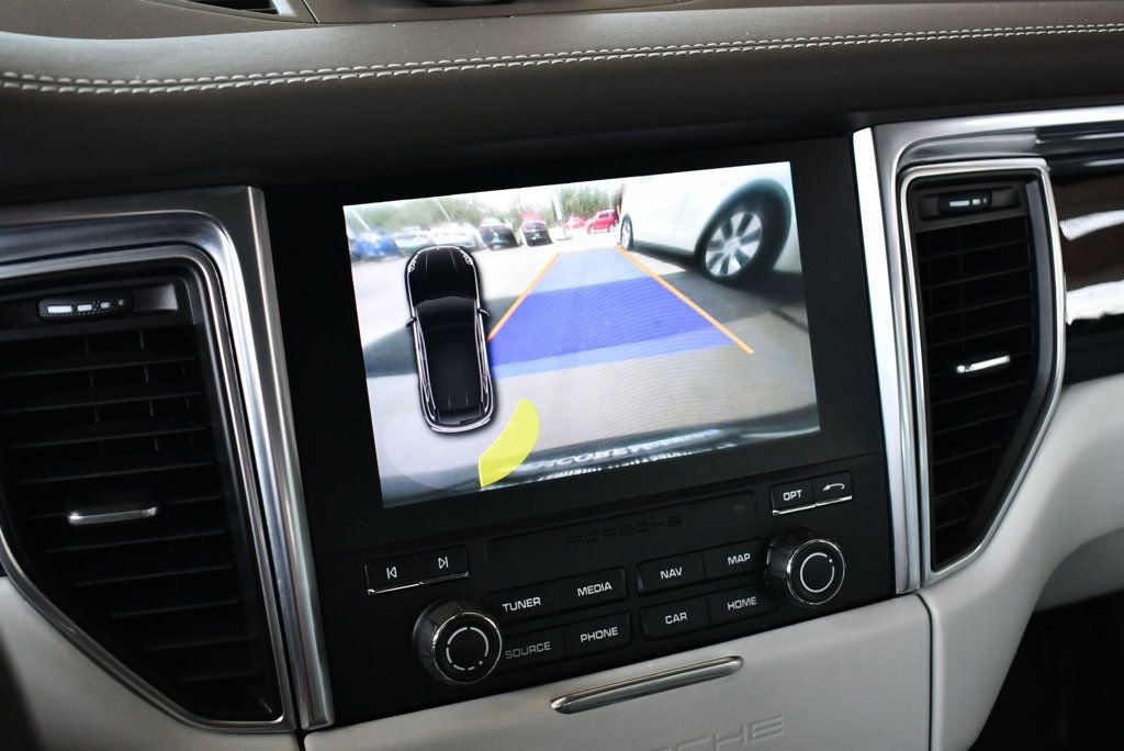 Used 2017 Porsche Macan S image 53