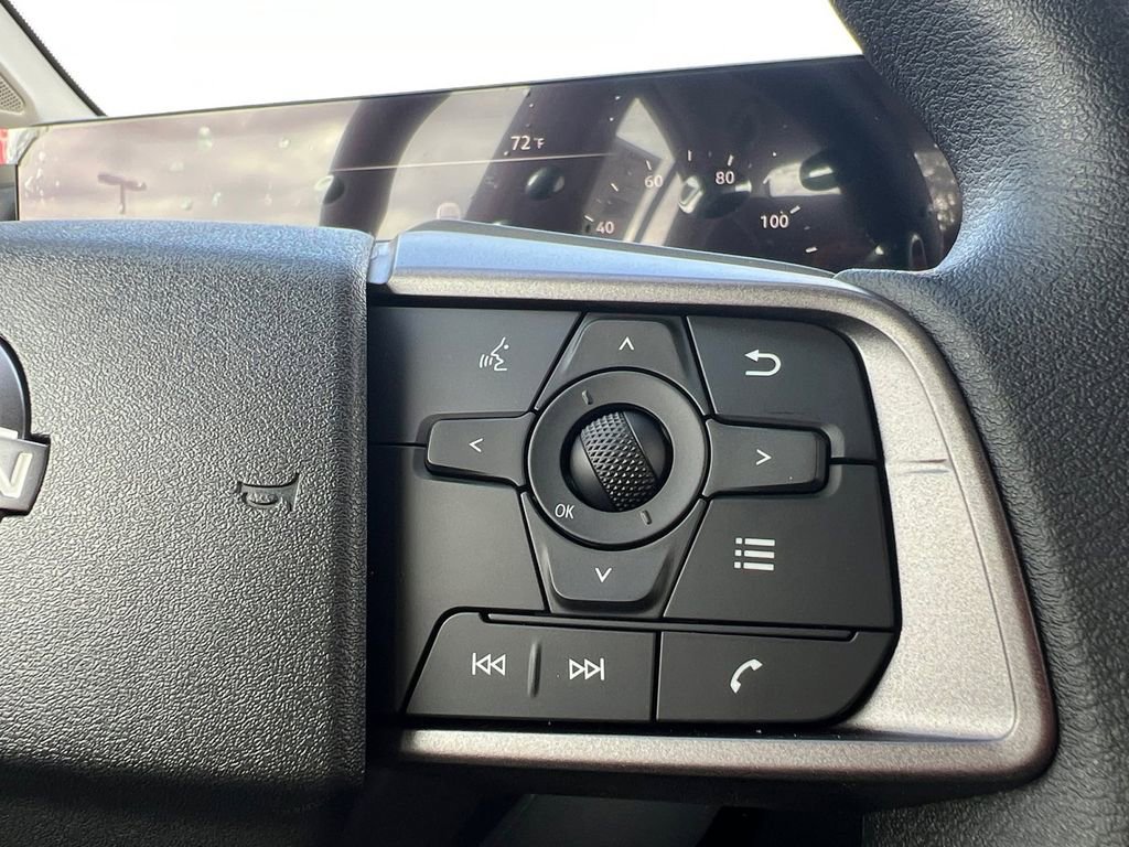 New 2026 Nissan Sentra SV image 12