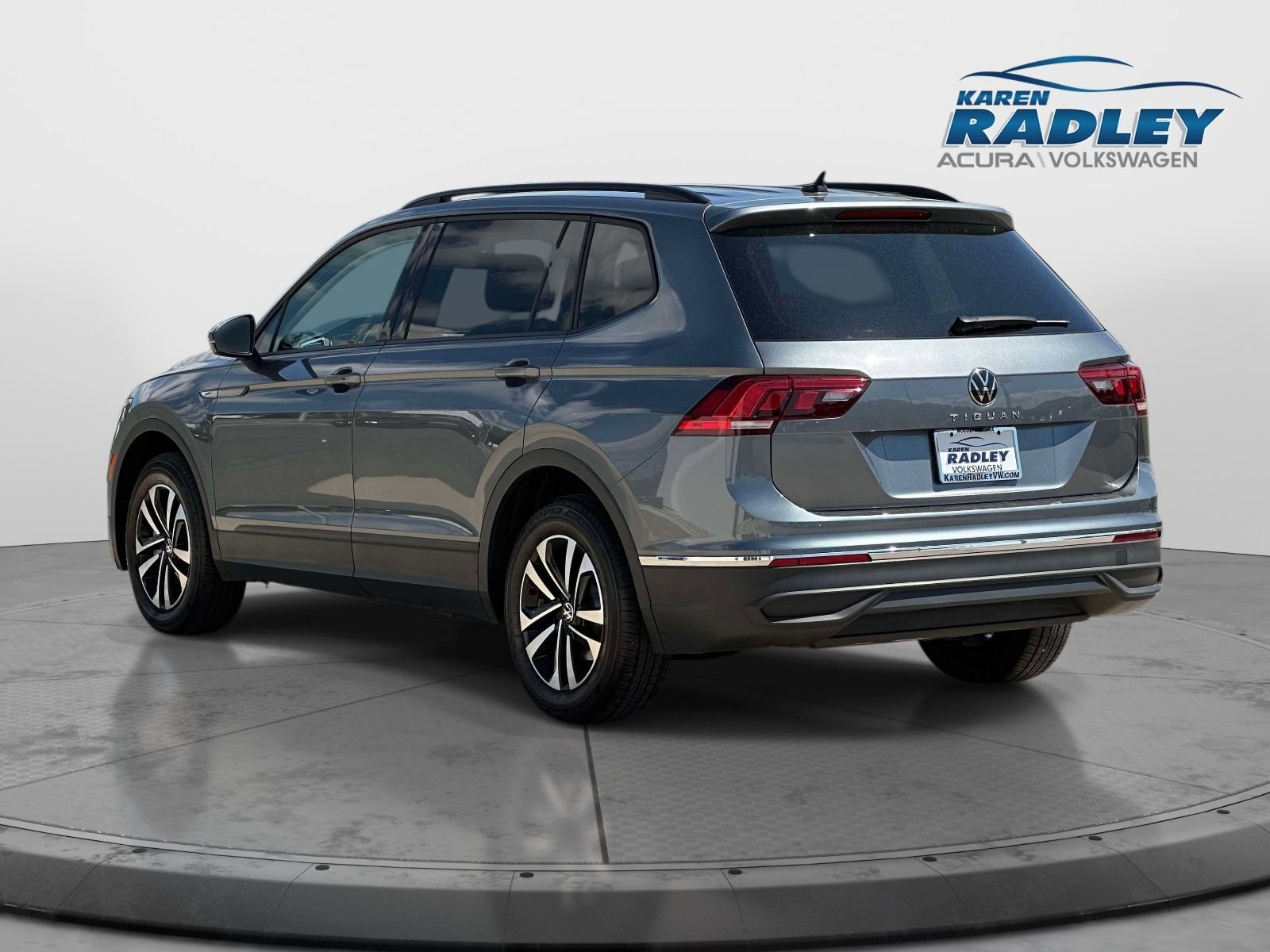 Certified 2024 Volkswagen Tiguan S FWD image 4