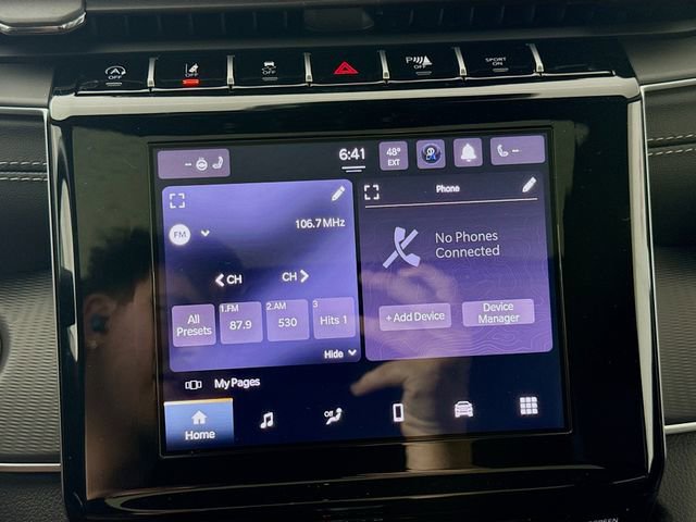 New 2025 Jeep Grand Cherokee L Altitude image 14