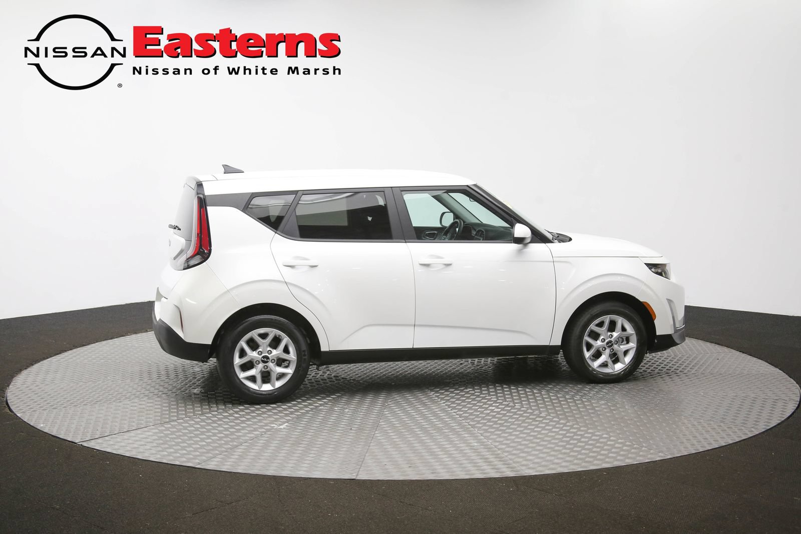 Used 2024 Kia Soul LX w/ Option Group 015 FWD image 42