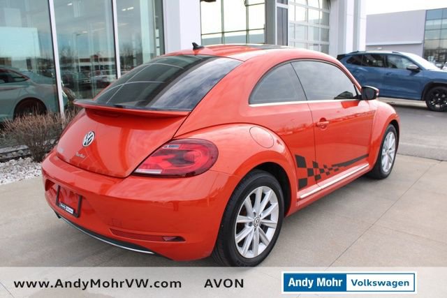 Used 2019 Volkswagen Beetle 2.0T SE image 6