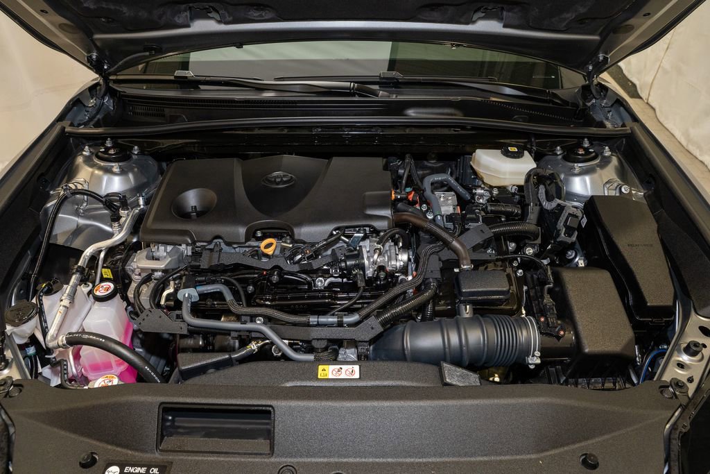 Used 2025 Toyota Camry XLE image 19