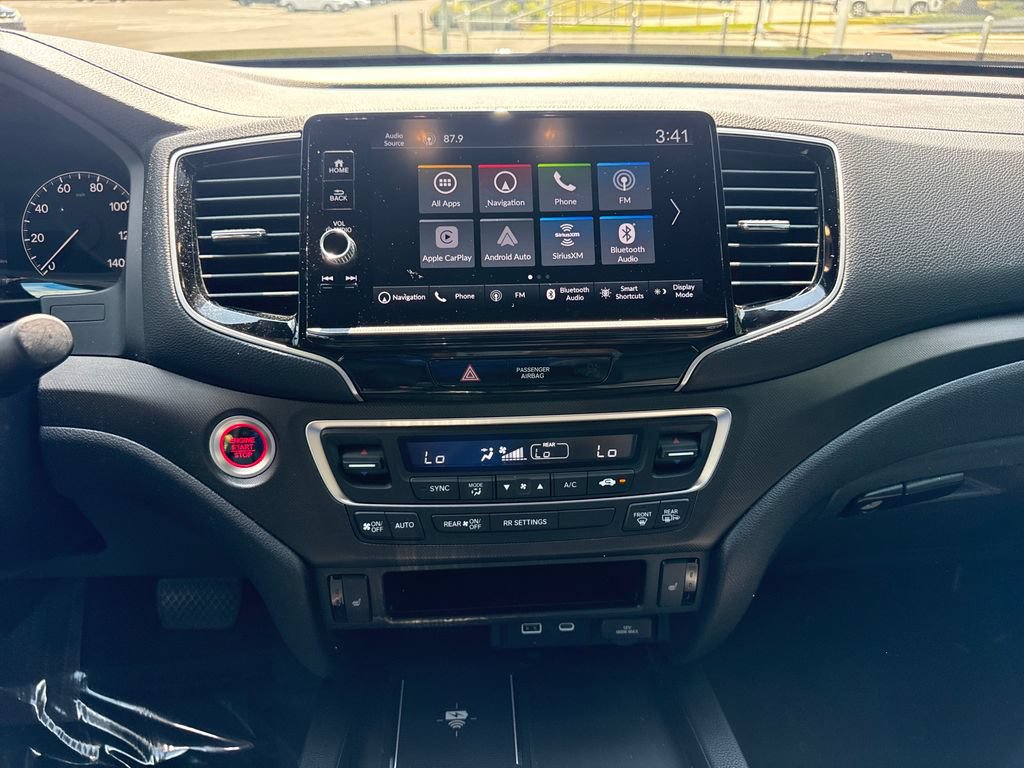 Used 2025 Honda Ridgeline TrailSport image 18