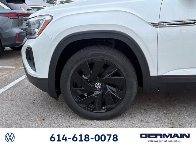 New 2026 Volkswagen Atlas Cross Sport SE AWD/4WD image 11