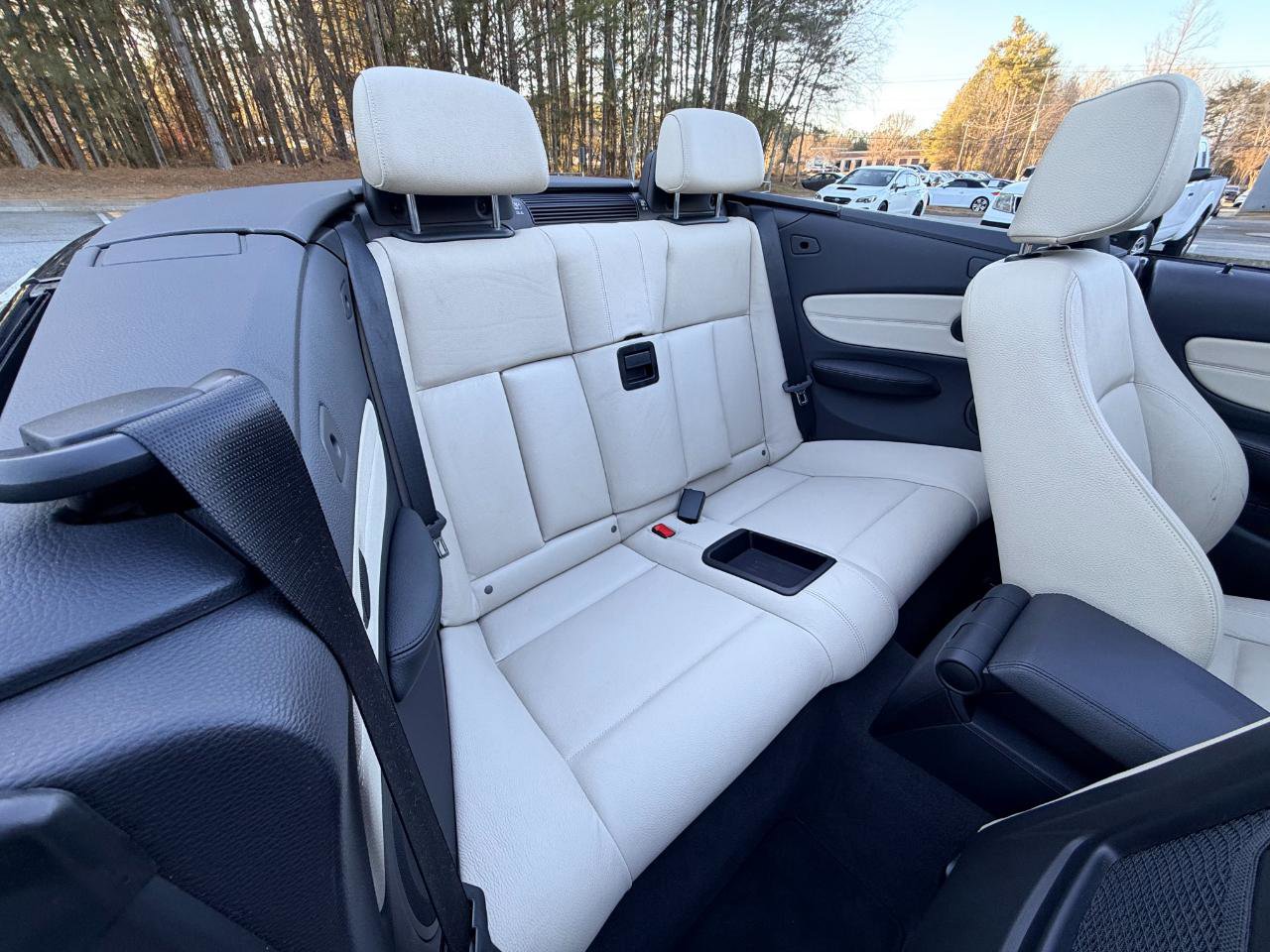 Used 2013 BMW 135i Convertible image 19