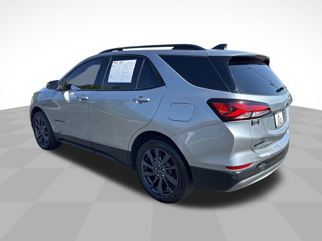 Used 2024 Chevrolet Equinox RS w/ RS Leather Package FWD image 11