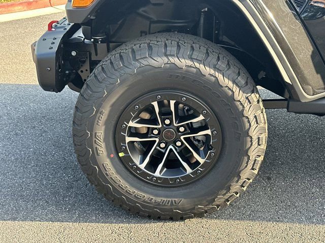 New 2025 Jeep Wrangler Unlimited Rubicon image 11